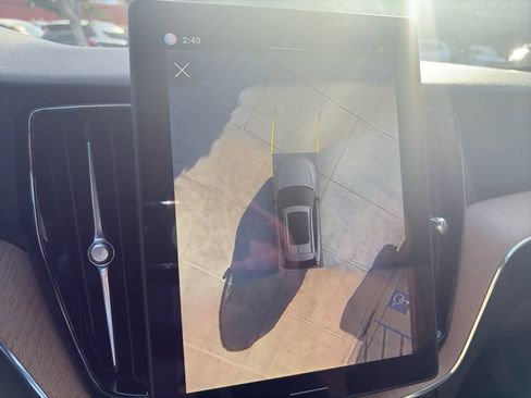 New 2026 Volvo XC60 T8 Plus w/ Protection Package Premier image 8