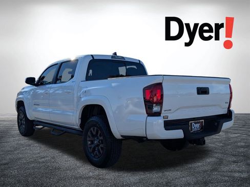 Used 2023 Toyota Tacoma SR5 w/ Technology Package image 8