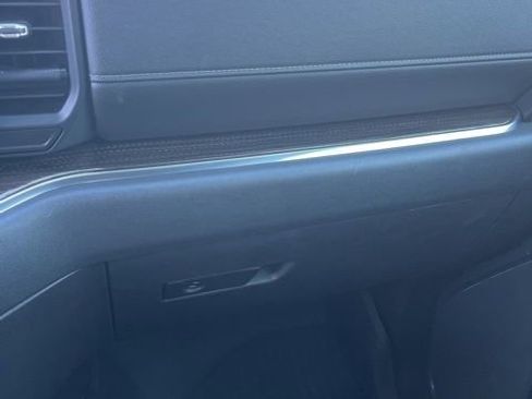 Used 2023 Chevrolet Silverado 1500 LT Trail Boss image 31