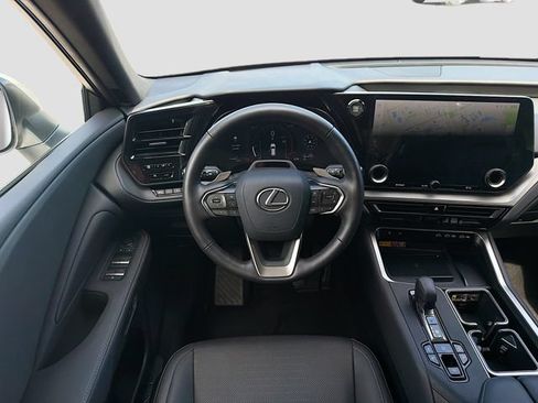 Used 2025 Lexus TX 350 AWD image 18
