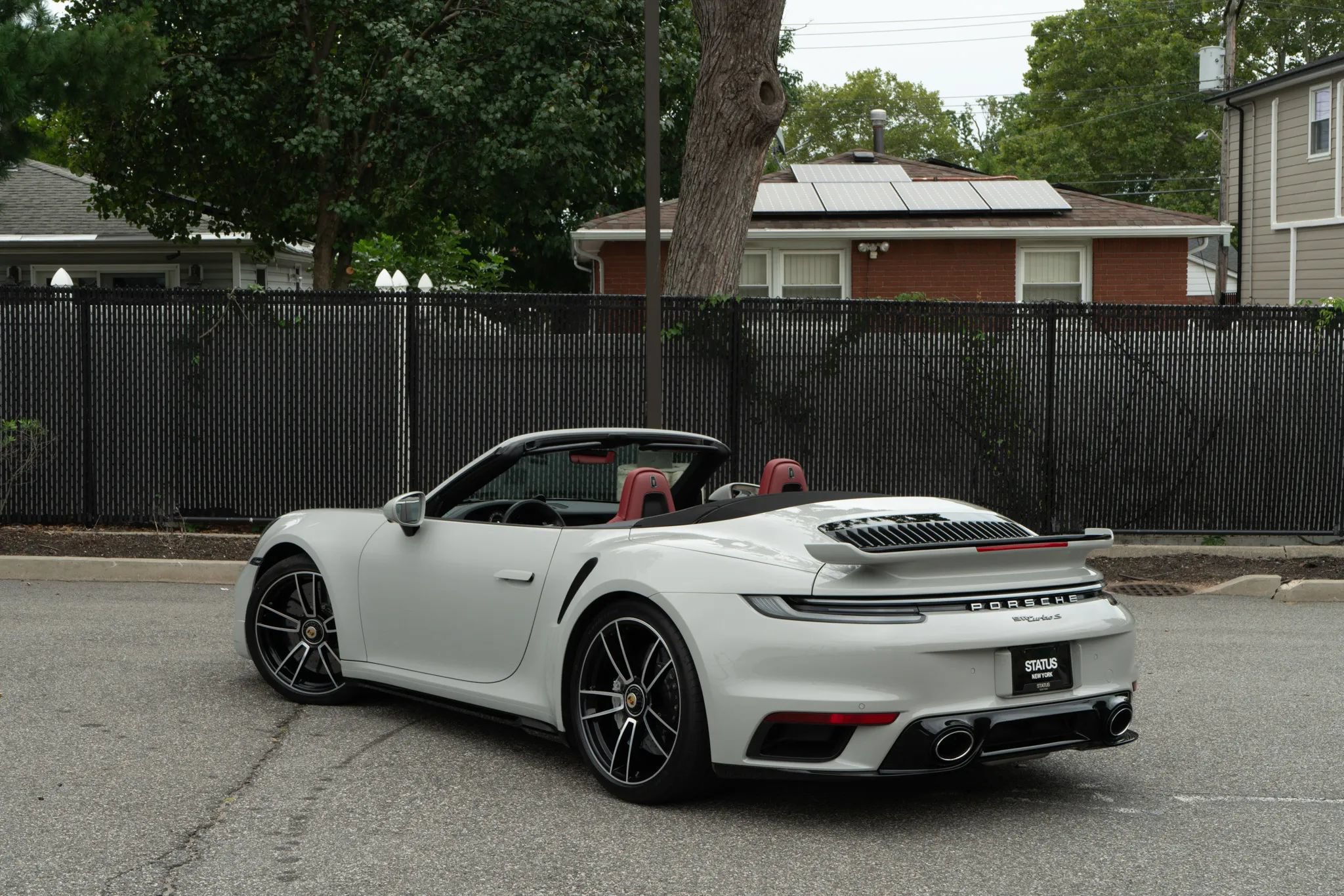 Used 2024 Porsche 911 Cabriolet AWD/4WD image 58