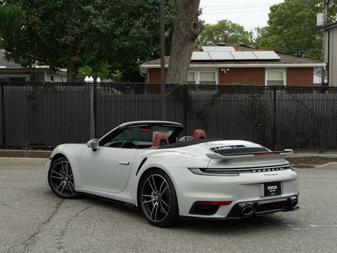 Used 2024 Porsche 911 Cabriolet AWD/4WD image 58