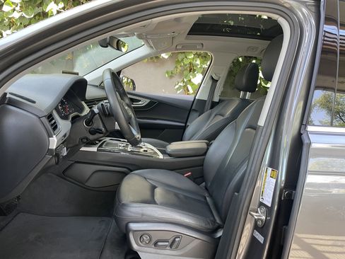 Used 2019 Audi Q7 2.0T Premium w/ Convenience Package AWD/4WD image 8