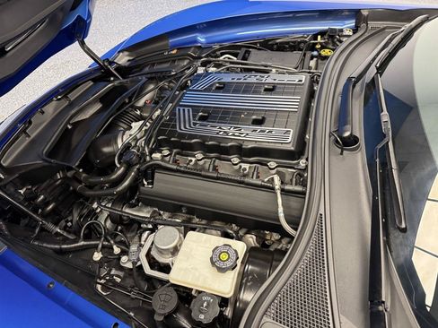 Used 2019 Chevrolet Corvette Z06 RWD image 24