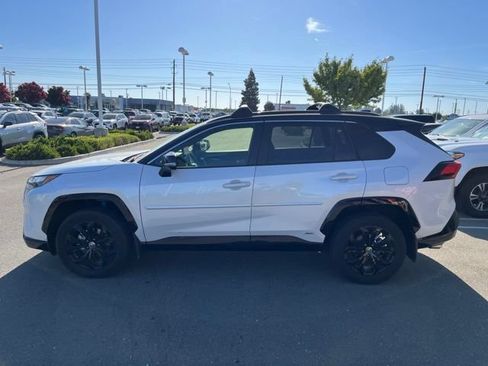 Used 2024 Toyota RAV4 XSE w/ Advanced Technology Package AWD/4WD image 8
