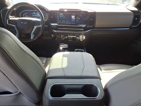 Used 2023 Chevrolet Silverado 1500 RST AWD/4WD image 14