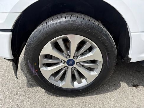 Used 2018 Ford F150 XL w/ Equipment Group 101A Mid RWD image 13