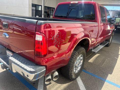 Used 2016 Ford F250 Lariat w/ Chrome Package AWD/4WD image 16