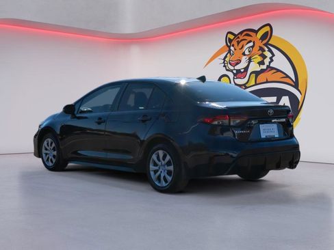 Used 2024 Toyota Corolla XSE image 7