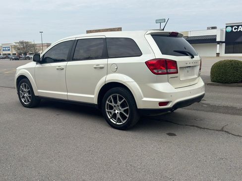 Used 2012 Dodge Journey R/T w/ Flexible Seating Group image 6