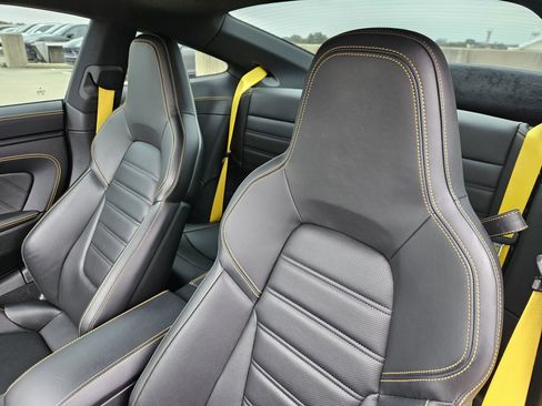 Certified 2023 Porsche 911 Carrera 4 GTS image 6