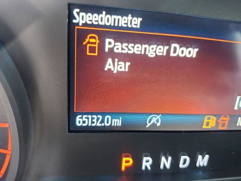 Used 2021 Ford F150 XLT image 31