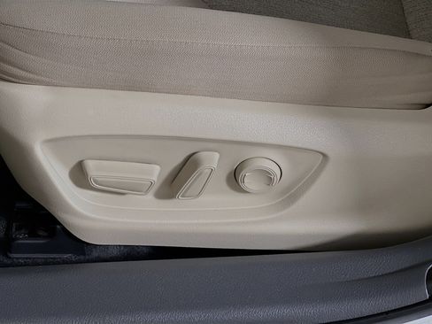 Used 2021 Toyota Camry LE image 16