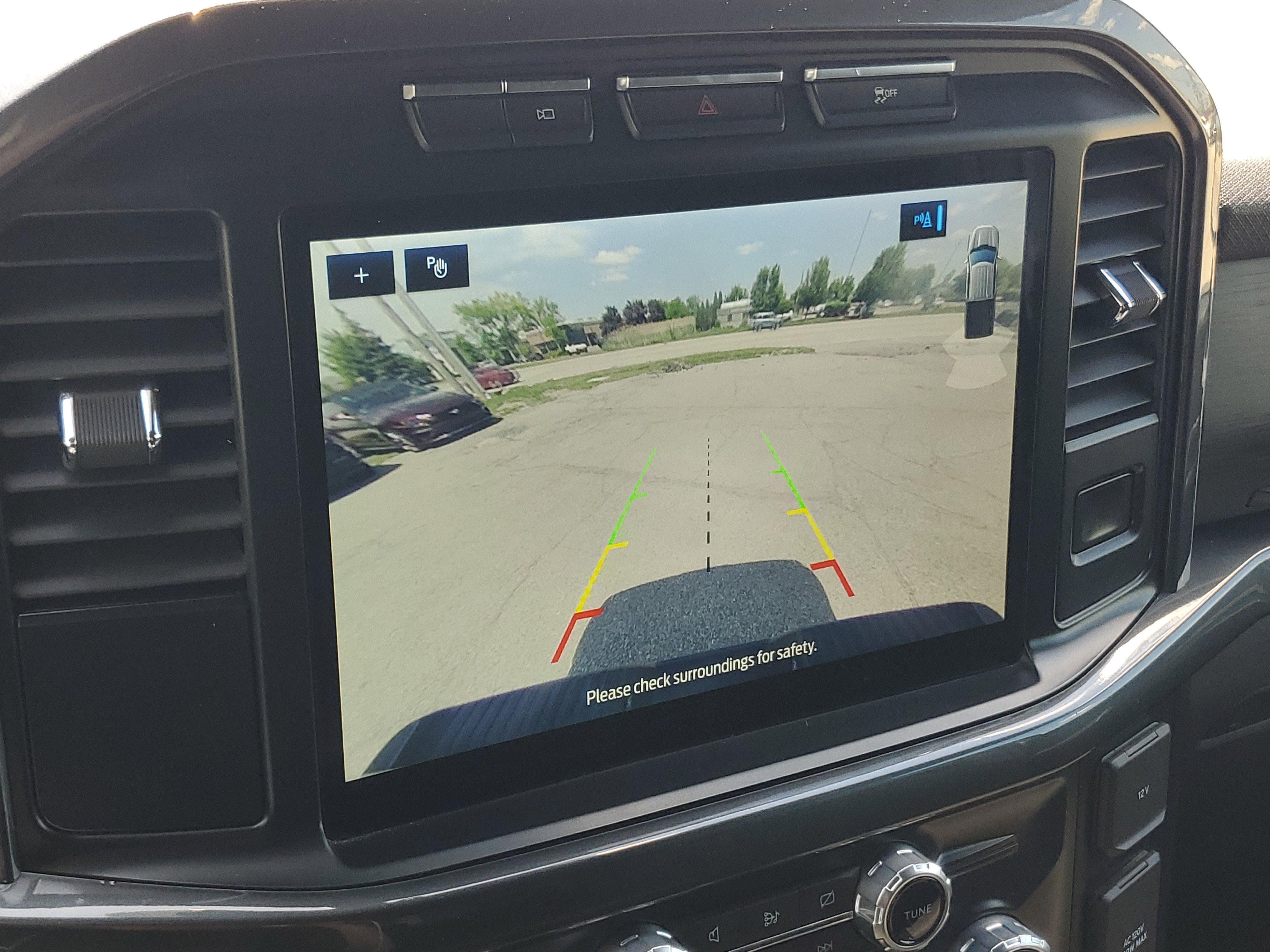 Used 2022 Ford F150 XLT w/ Equipment Group 302A High AWD/4WD image 17