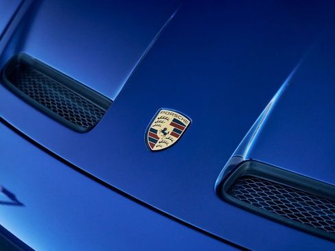 Used 2023 Porsche 911 GT3 RWD image 8