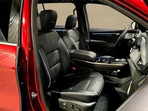 New 2026 Buick Enclave Avenir w/ Super Cruise Package image 12