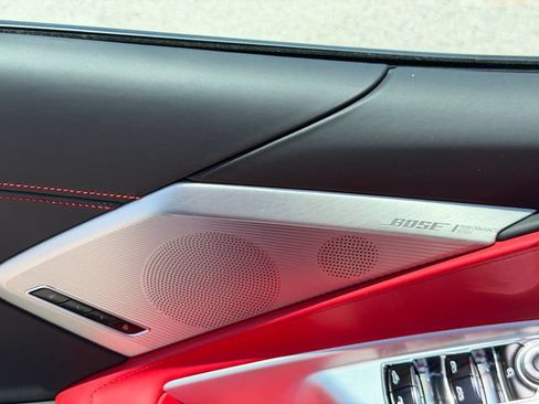 Used 2022 Chevrolet Corvette Stingray Premium Conv w/ Z51 Performance Package RWD image 20