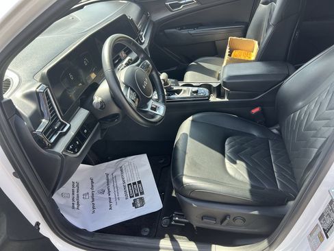 Used 2023 Kia Sportage X-Line w/ X-Line Premium Package AWD/4WD image 16