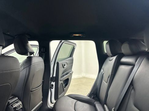 New 2026 Jeep Compass Limited AWD/4WD image 36