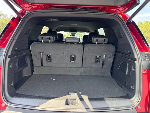 New 2026 Chevrolet Traverse LT w/ Driver Confidence Package FWD image 18