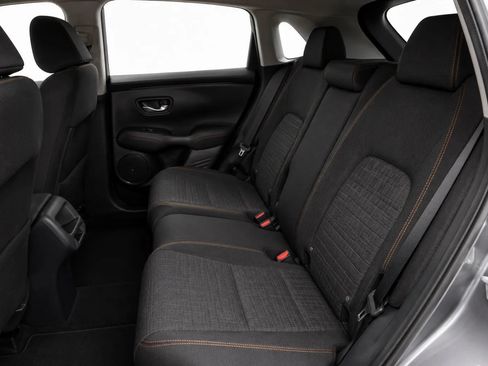 Used 2023 Honda HR-V Sport image 17