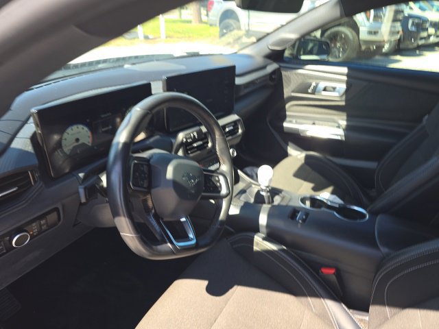 Used 2024 Ford Mustang GT RWD image 12