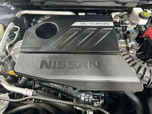 Used 2024 Nissan Rogue SL w/ SL Premium Package FWD image 36