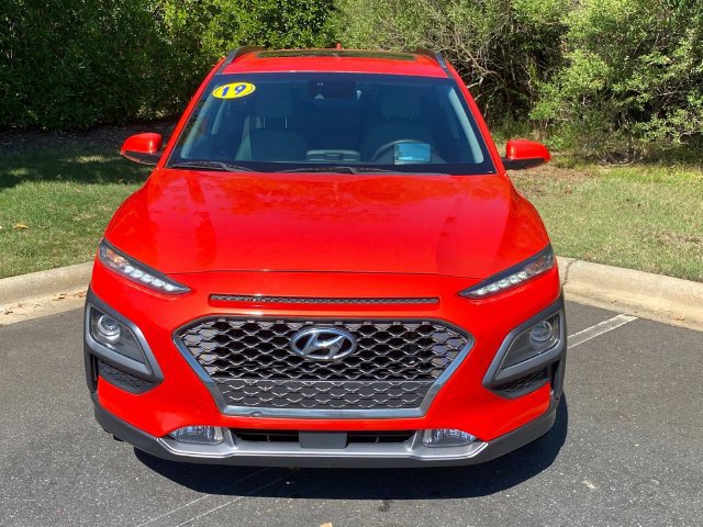 Used 2019 Hyundai Kona Ultimate FWD image 2