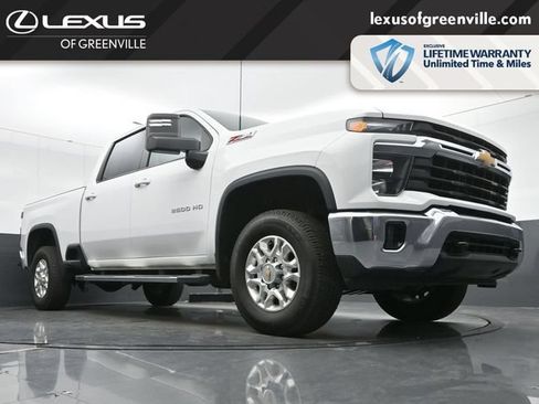 Used 2025 Chevrolet Silverado 2500 LT AWD/4WD image 38