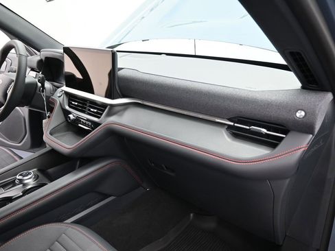 New 2026 Ford Explorer ST-Line image 23