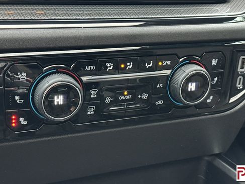 Certified 2025 Chevrolet Silverado 1500 ZR2 w/ Technology Package image 25