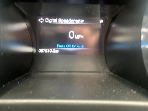 Used 2018 Ford Mustang Coupe image 8