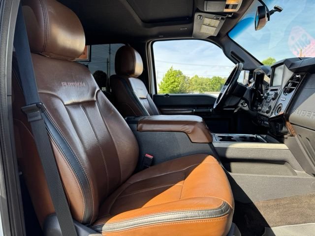 Used 2016 Ford F350 Platinum w/ Platinum Package AWD/4WD image 15