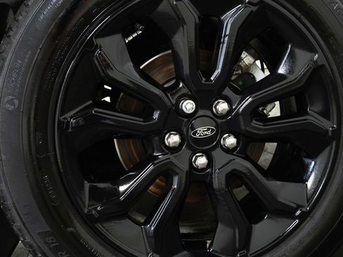 Used 2024 Ford Maverick Lariat w/ Black Appearance Package image 10