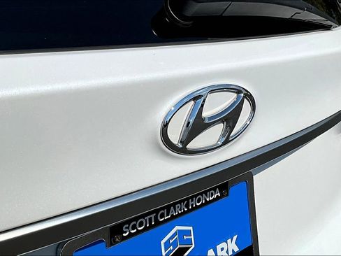 Used 2020 Hyundai Santa Fe SEL image 22