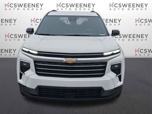 New 2026 Chevrolet Traverse LT image 8