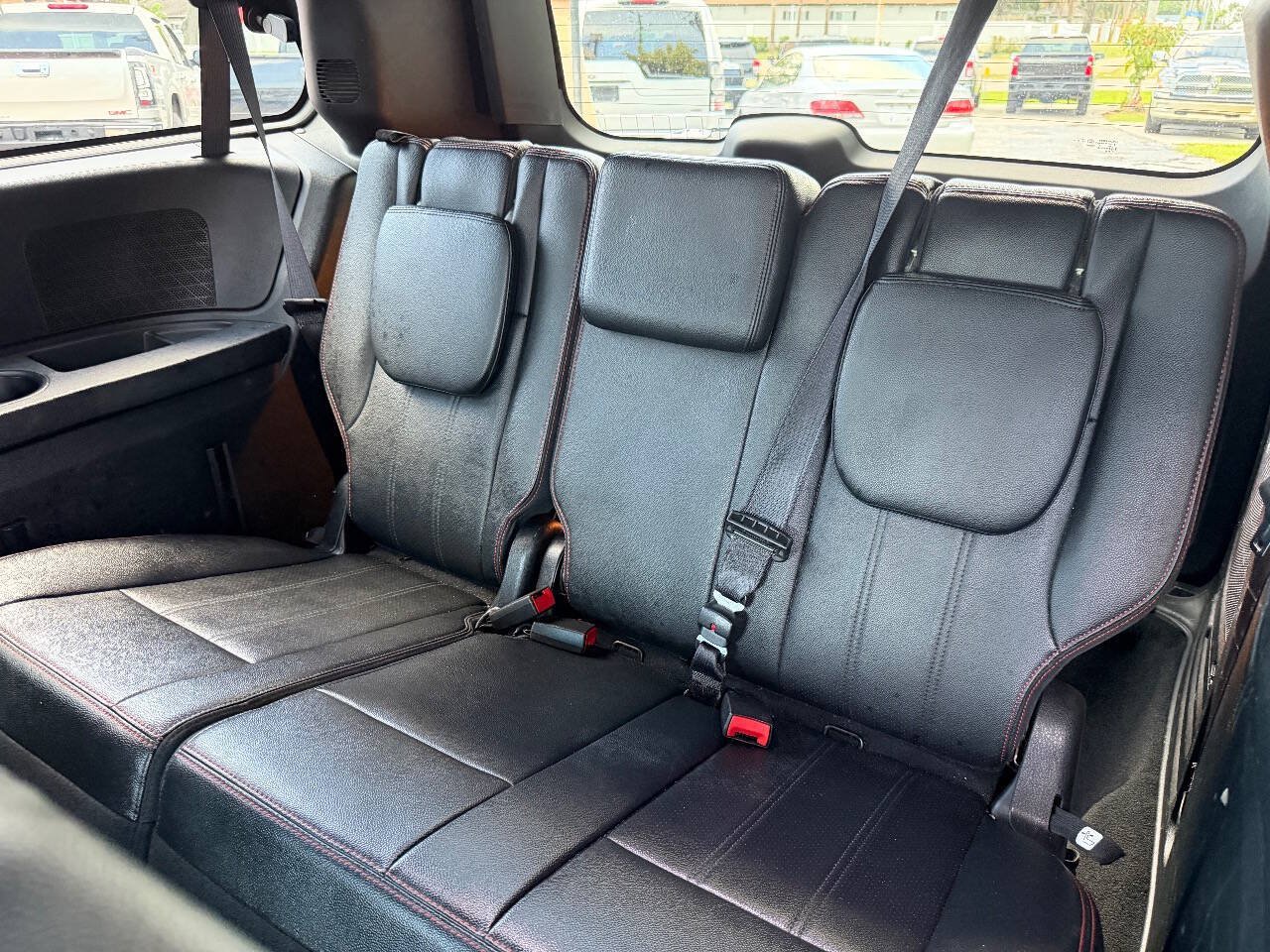 Used 2016 Dodge Grand Caravan R/T FWD image 6