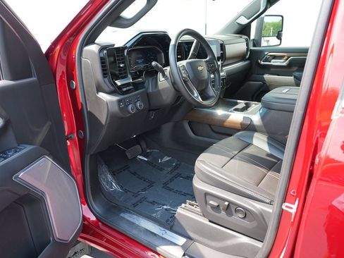 Certified 2024 Chevrolet Silverado 3500 High Country w/ High Country Premium Package AWD/4WD image 13