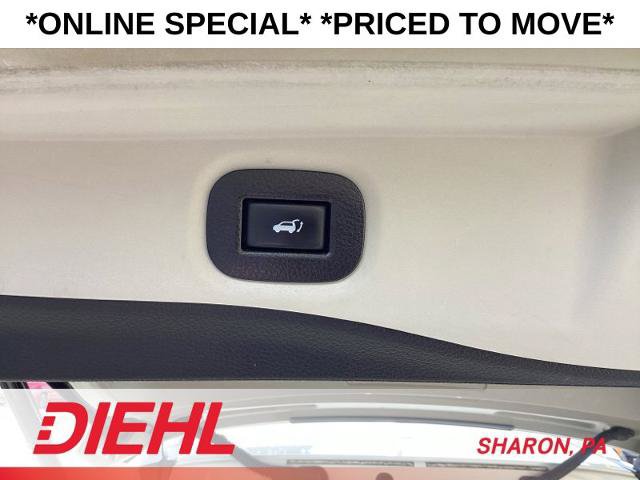 Used 2019 Nissan Rogue SV w/ Premium Package FWD image 23