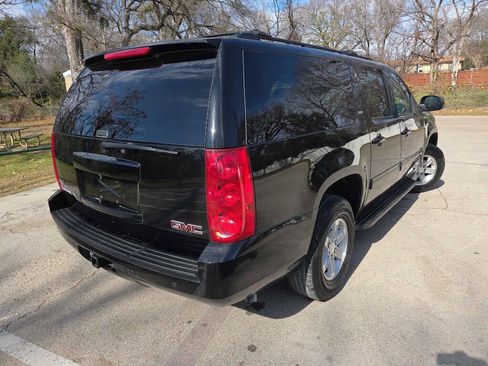 Used 2012 GMC Yukon XL SLT w/ SLT-2 Equipment Package image 6