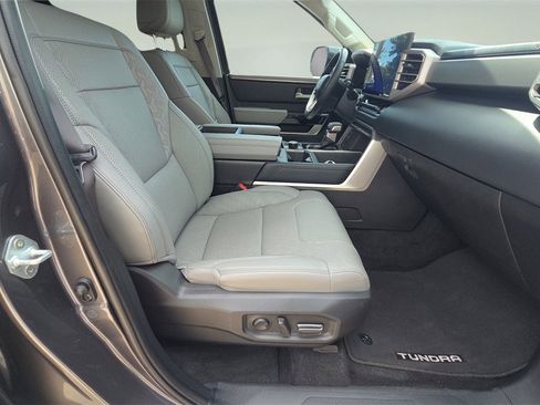Used 2023 Toyota Tundra Limited image 22