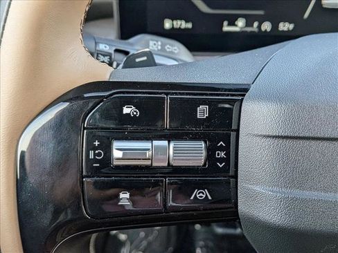 Used 2026 Kia Sorento SX Prestige w/ Olive Brown Leather Package image 18