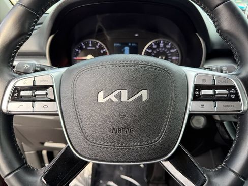 Used 2022 Kia Telluride S AWD/4WD image 21