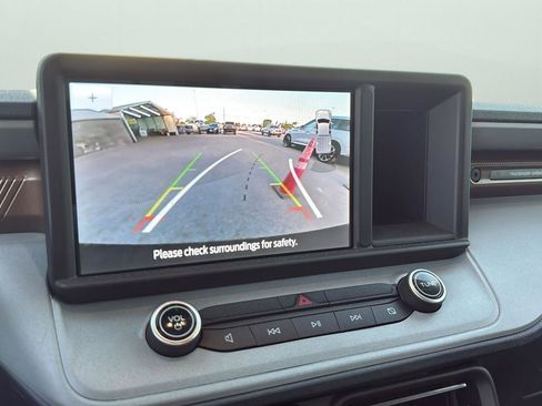 Certified 2022 Ford Maverick Lariat w/ Lariat Luxury Package image 17