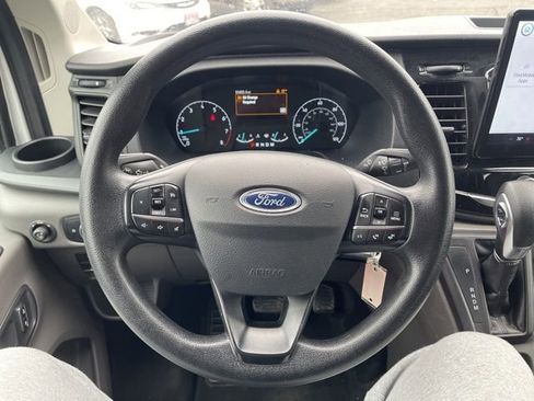Used 2023 Ford Transit 350 XLT image 16