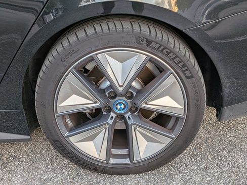 Used 2024 BMW i4 eDrive40 w/ Convenience Package RWD image 20