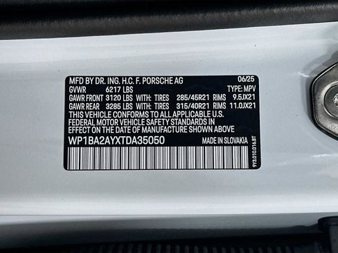 New 2026 Porsche Cayenne Coupe image 32