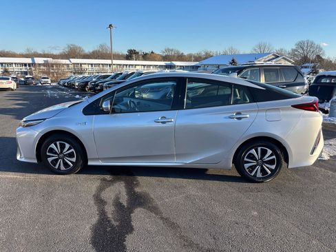 Used 2017 Toyota Prius Prime Premium w/ Carpet Mat Package FWD image 2