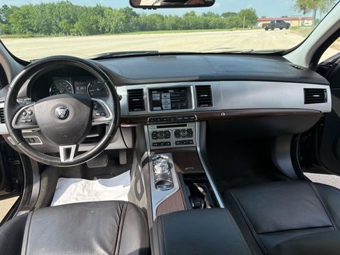 Used 2014 Jaguar XF 3.0 AWD/4WD image 41