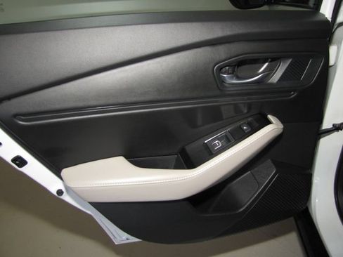 Certified 2023 Honda Accord Touring image 13